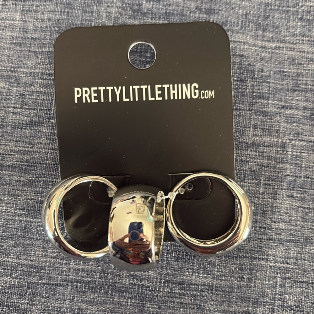 NIP PrettyLittleThing Set of 3 Simple Silver Chunky Rings M/L Sized